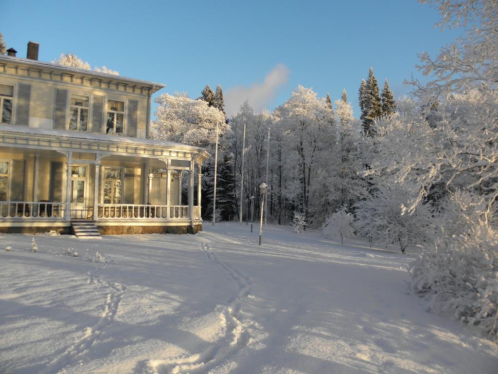 Neitsytniemen Kartano Bed & Breakfast Imatra Exterior photo